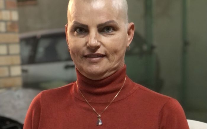 Vakinha Online - Professora de Itajaí precisa de ajuda para pagar tratamento contra um câncer