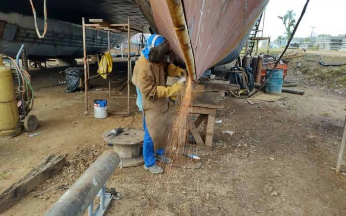 Há Vagas - Estaleiro de Navegantes está com 120 vagas de empregos abertas