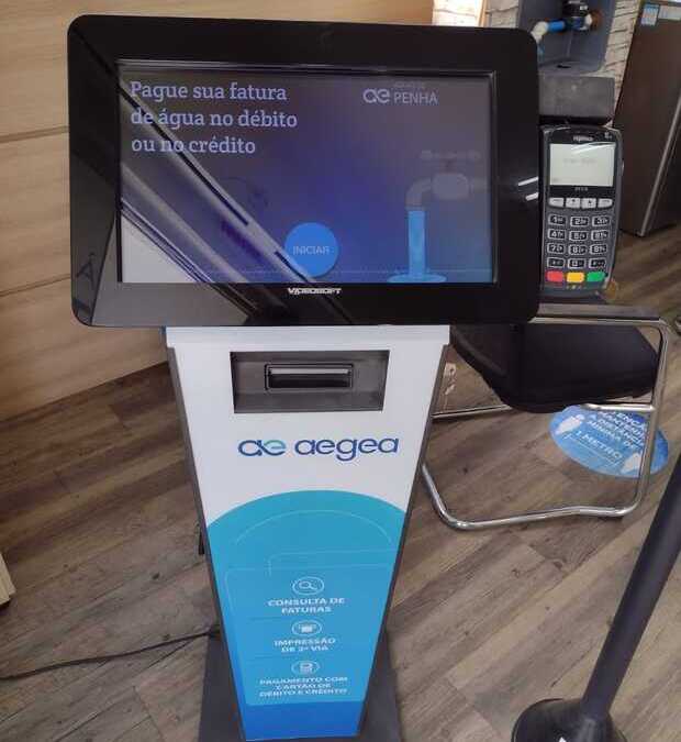 Totens de autoatendimento geram mais praticidade para os clientes da Águas de Penha