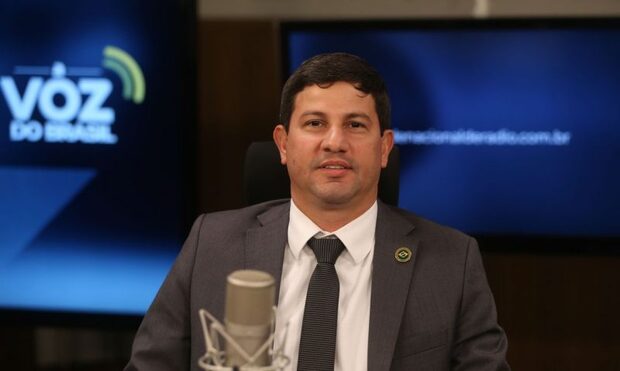 Ministro do Turismo visita Balneário Camboriú, Penha e Barra Velha