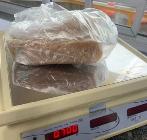 Barra Velha – Traficante é preso com 700 gramas de crack na BR-101