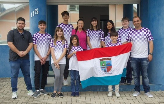 Equipe de Penha disputa o Campeonato Brasileiro de Xadrez Escolar