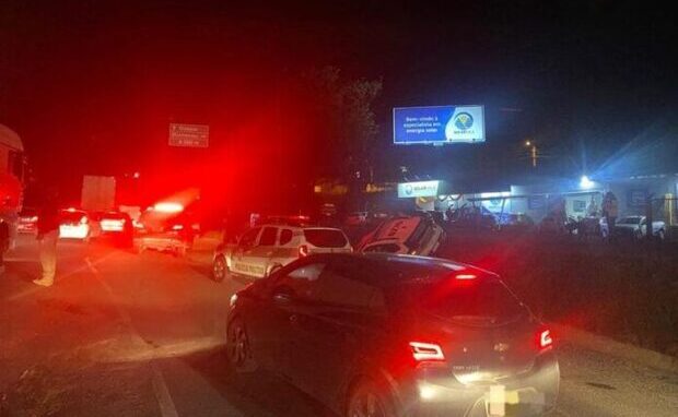 Blumenau - Homem sequestra mulheres e morre em confronto em com a PM