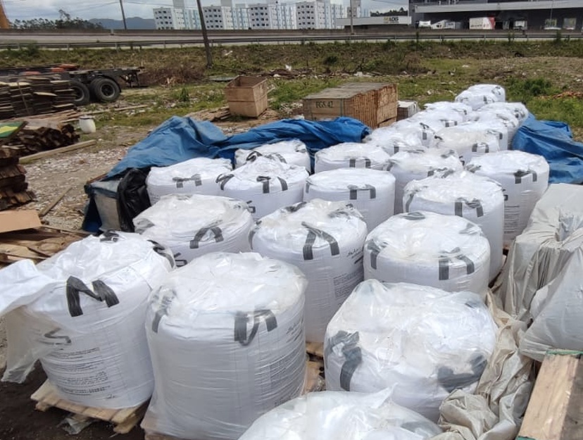 Policarbonato - Polícia Civil recupera material furtado de empresa instalada em Araquari