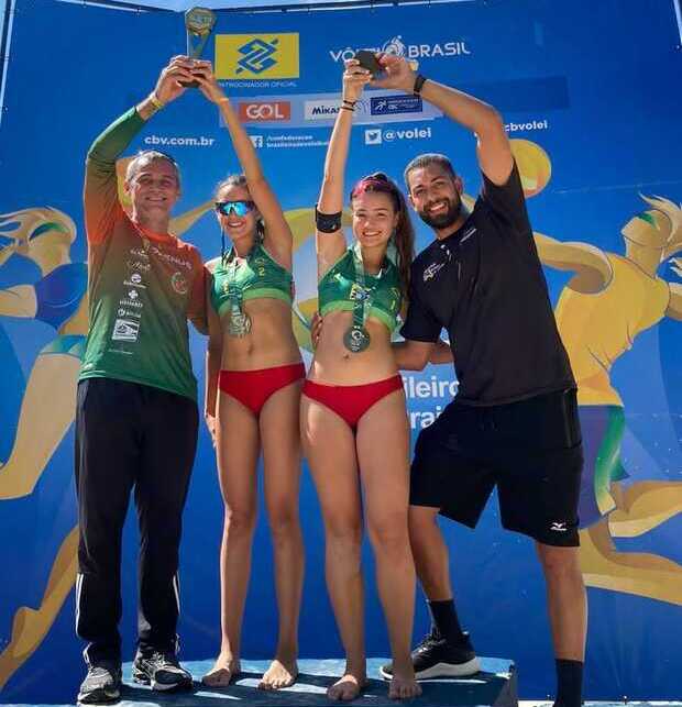 Balneário Piçarras - Suzi Piovesan conquista título do Campeonato Brasileiro de Vôlei de Praia sub 19