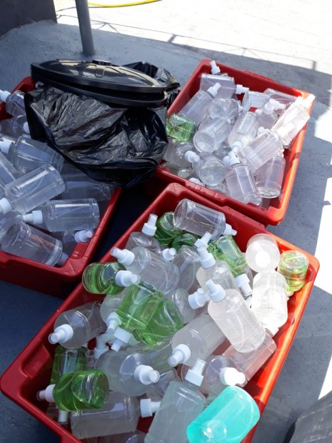 Coronavírus: Polícia Civil fecha fábrica clandestina de álcool em gel e prende três pessoas em Joinville