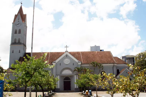 Fake News - Paróquia da Paz desmente invasão na igreja em Joinville