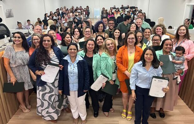 Balneário Piçarras - Assistência Social e Senai formam 20 mulheres no Curso de Alfaiataria