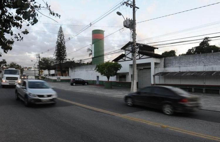 Tatuzinhos: Detentos cavam túnel e fogem do presídio de Blumenau