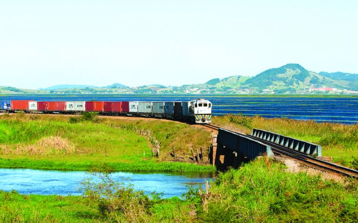 Ferrovia dos Portos - Iniciam os estudos para construção de ferrovia ligando Itajaí a Araquari