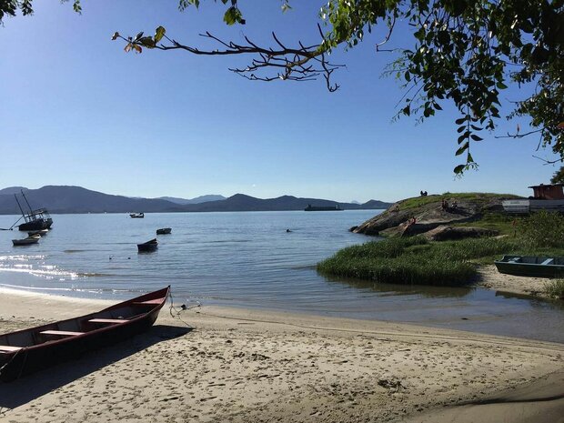 São Francisco do Sul - Ossos de criança são encontrados na praia de Paulas