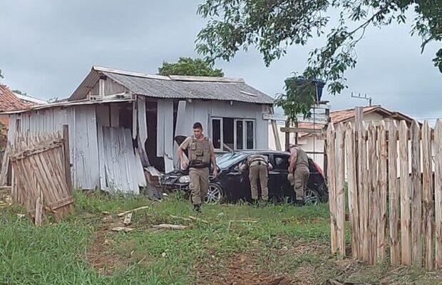 Barra Velha – Policial Militar fica ferido durante perseguição a bandidos no bairro São Cristóvão