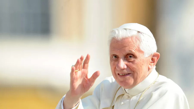 Luto - Morre o Papa Emérito Bento XVI aos 95 anos