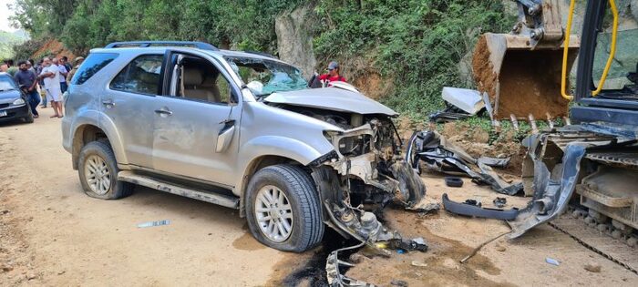 Tristeza - Criança morre após colisão entre carro e retroescavadeira no interior de Camboriú