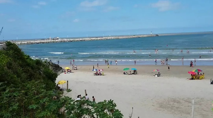 Itajaí - Jovem morre afogado na praia da Atalaia