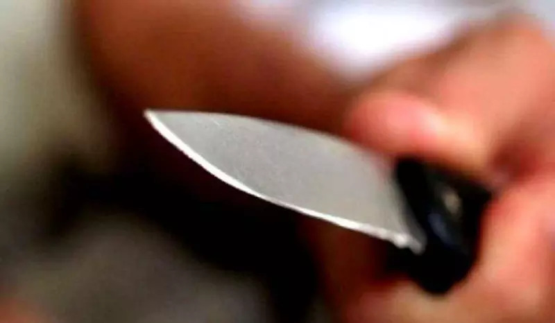 Homem é morto por asfixia e golpes de faca dentro de casa no bairro Porto das Balsas