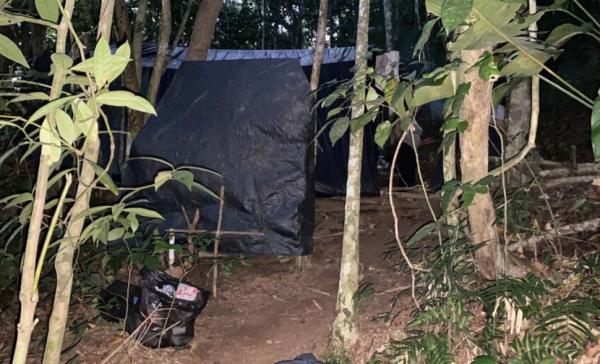 Balneário Camboriú: Casal estava acampado no morro do teleférico há três semanas para fugir do coronavírus