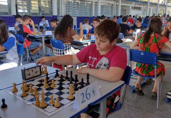 No Pódio - Enxadristas de Penha conquistam ouro e bronze no Torneio Cidade de Joinville