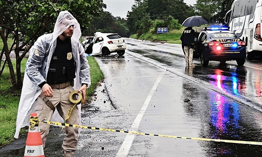 Cinco pessoas morrem em acidentes nas rodovias federais de SC durante feriadão de Páscoa