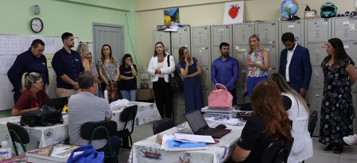Penha - Equipe da Secretaria do Estado da Educação faz visita técnica no Colégio Manoel Henrique de Assis