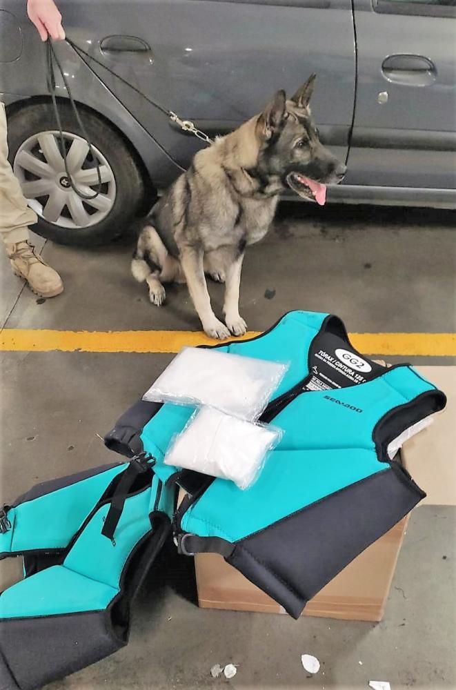 PRF apreende cocaína escondida em encomenda que seguiria para a Nova Zelândia