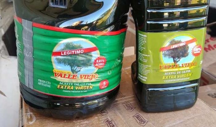 PF apreende azeite de oliva com suspeita de adulteração
