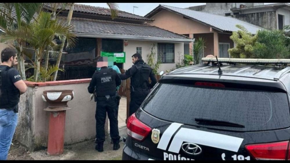 Itapoá - Homem que extorquia adolescente com vídeos íntimos é preso
