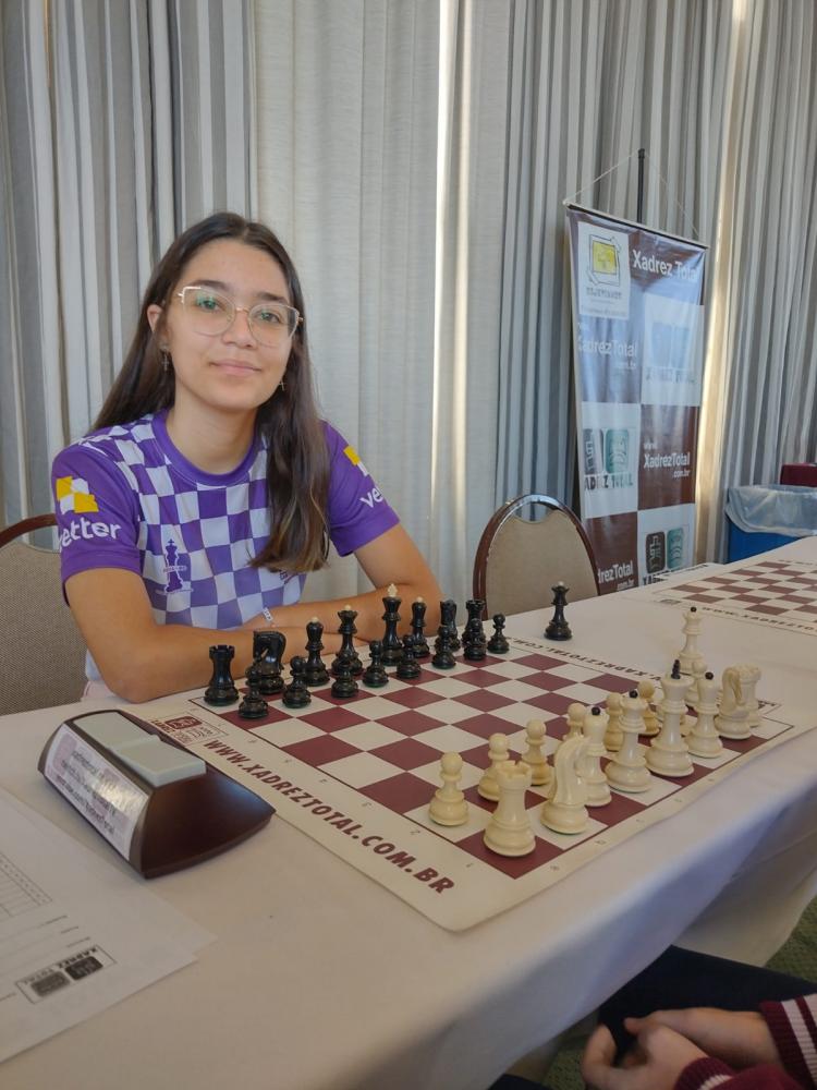 Penha - Mariana Nara Costa é destaque no Campeonato Brasileiro Amador de Xadrez