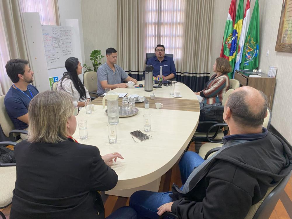 Reunião - Águas de Penha e Governo Municipal de Penha discute lançamento da pedra fundamental das obras de esgoto da cidade
