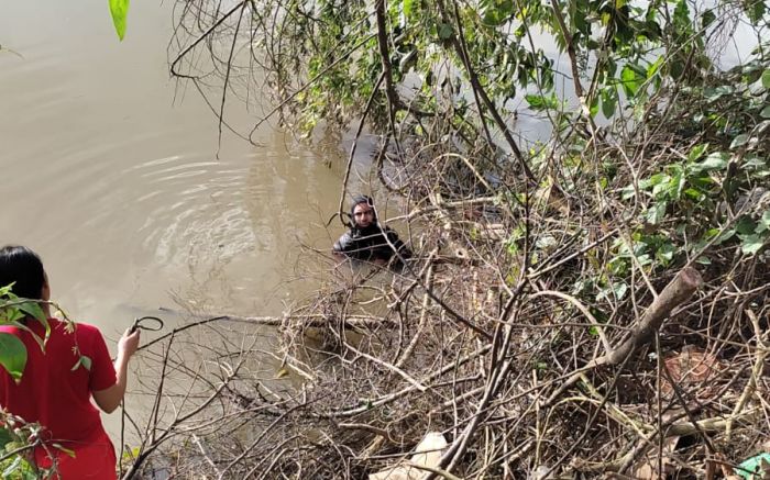Itajaí Bombeiros fazem buscas por homem desaparecido no rio Itajaí-Açu