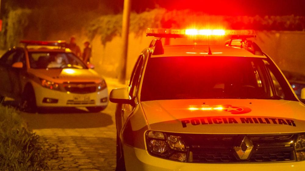 Corupá - Três crianças abandonadas em casa são resgatadas no bairro Seminário