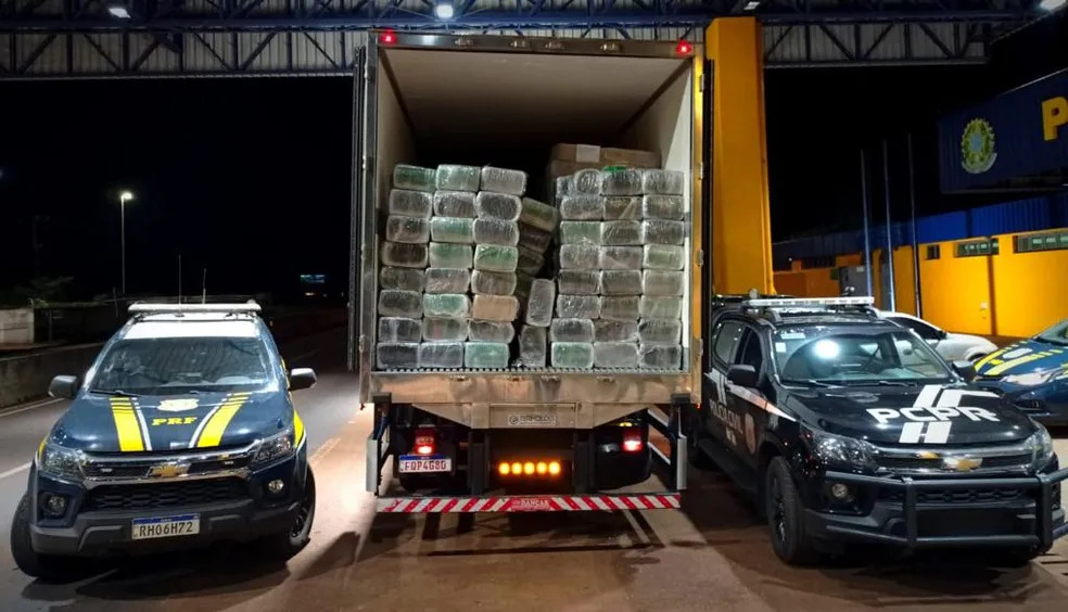 Polícia cumpre mais de 100 mandados contra organização criminosa no PR e SC