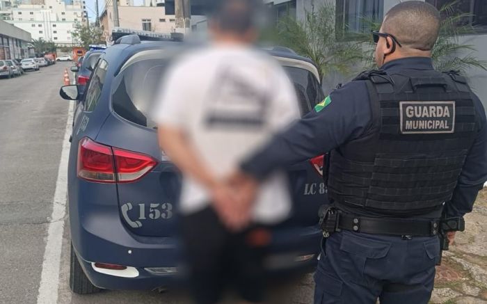 Balneário Camboriú – Homem é preso por manter companheira em cárcere privado