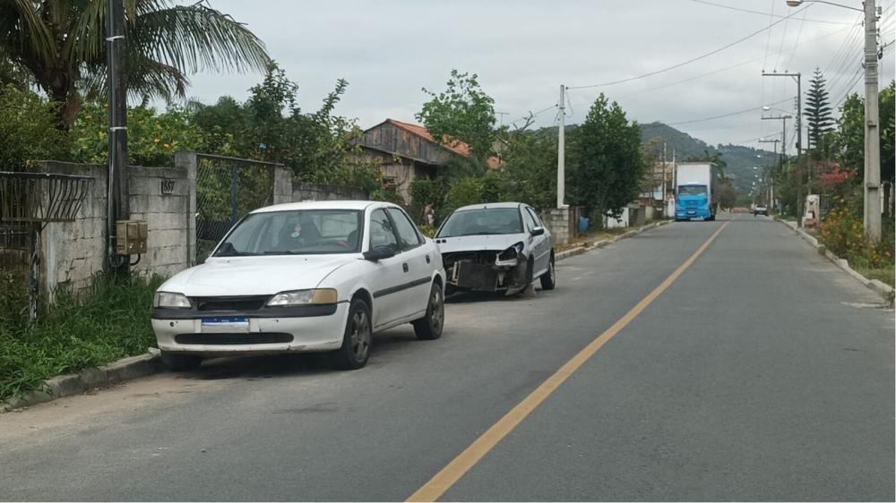 Penha - Veículos abandonados nas ruas serão notificados e recolhidos pelo DetranPen