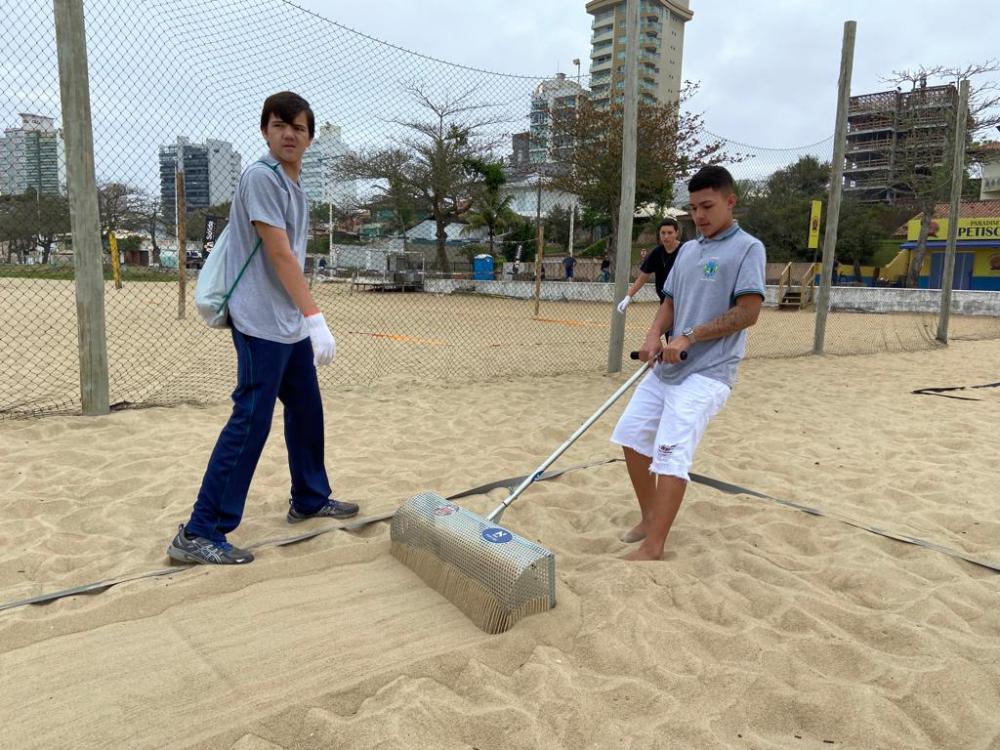 Balneário Piçarras - IMP abre inscrições para mutirão de limpeza da praia Central amanhã
