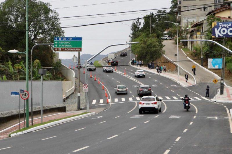 Balneário Camboriú - Motociclista morre em grave acidente na Avenida Panorâmica