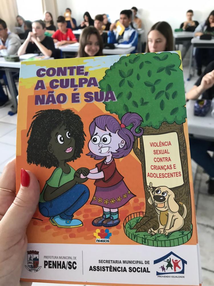 Prefeitura de Penha promove caminhada contra a violência e exploração sexual infanto-juvenil