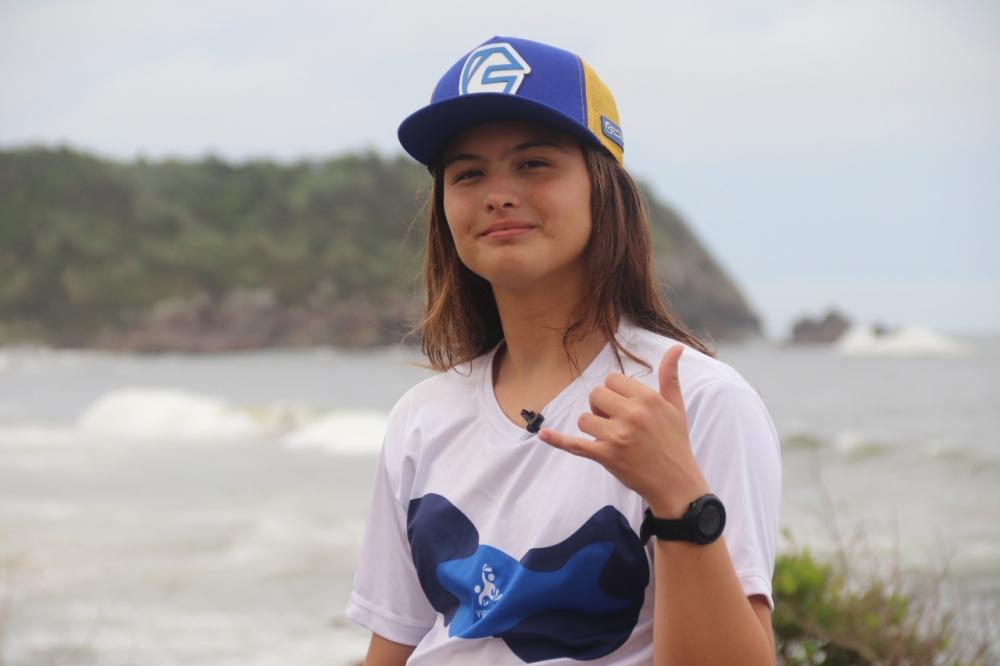 Penha - Rebeka Klotz embarca com a seleção brasileira para o Mundial de Stand Up Paddle