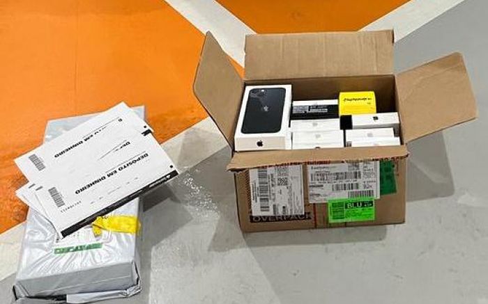 Operação policial combate o descaminho de smartphones em Navegantes